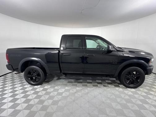 2020 RAM 1500 Classic SLT