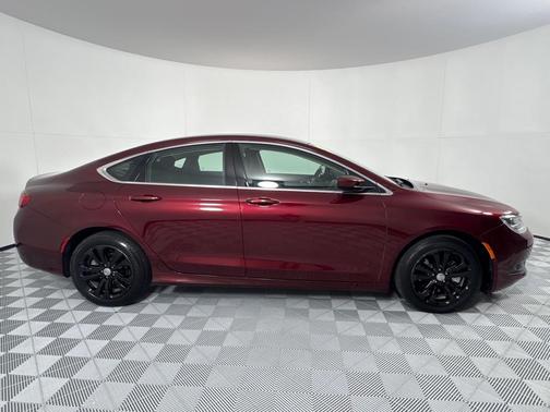 2016 Chrysler 200 LX
