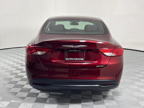 2016 Chrysler 200 LX