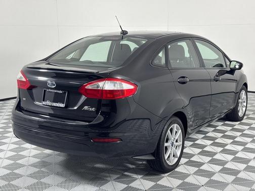 2015 Ford Fiesta SE