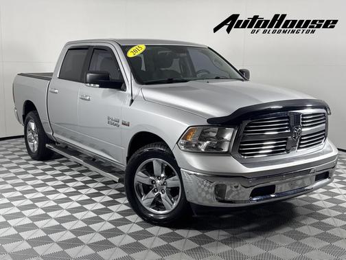 2015 RAM 1500 SLT
