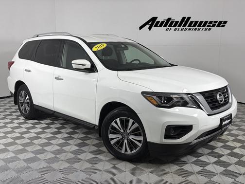 2019 Nissan Pathfinder S
