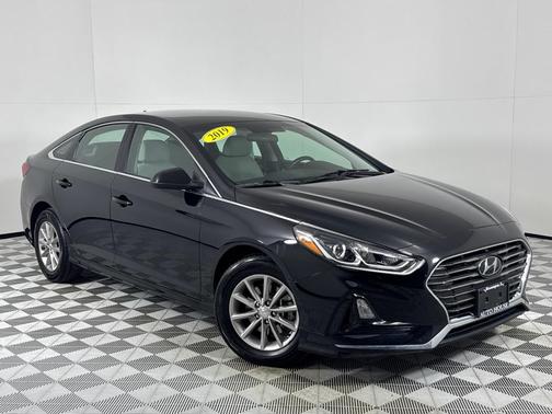 2019 Hyundai SONATA SE