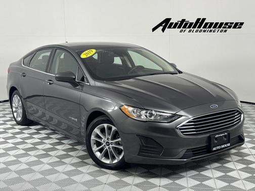 2019 Ford Fusion Hybrid SE