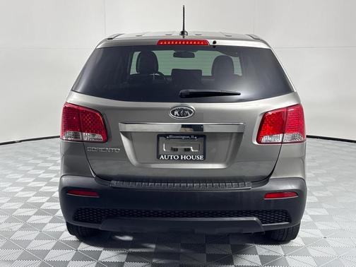 2013 Kia Sorento LX