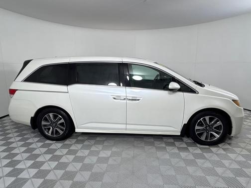 2014 Honda Odyssey Touring