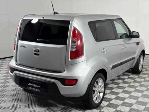 2013 Kia Soul +