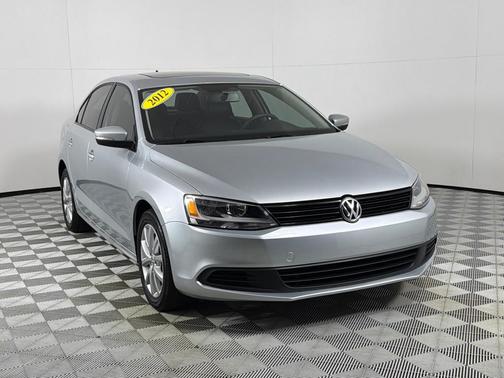 Silver 2012 Volkswagen Jetta SE