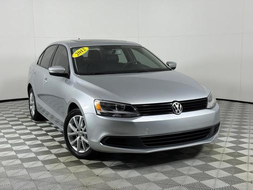 Silver 2012 Volkswagen Jetta SE