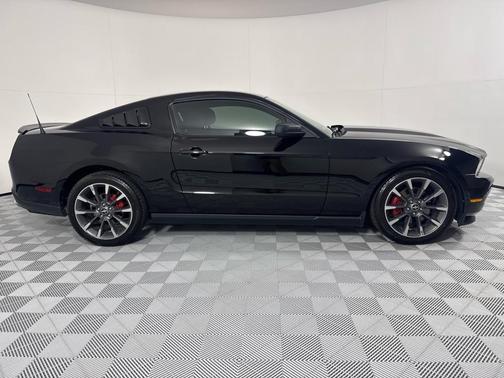2012 Ford Mustang