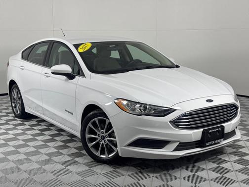 2017 Ford Fusion Hybrid S