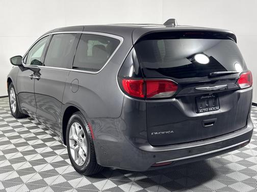 2019 Chrysler Pacifica Touring Plus
