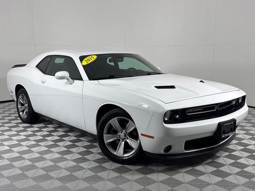 2015 Dodge Challenger SXT