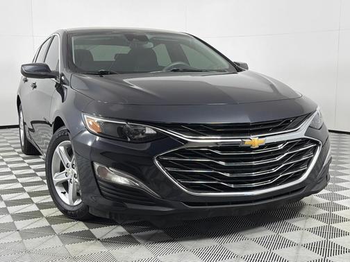 Gray 2023 Chevrolet Malibu 1LS