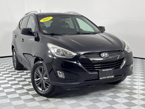 2015 Hyundai TUCSON SE