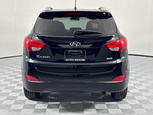 2015 Hyundai TUCSON SE