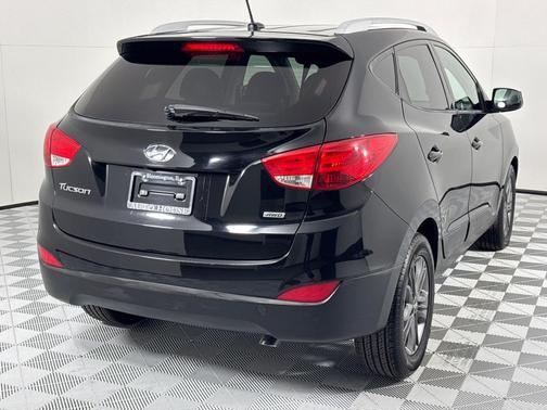 2015 Hyundai TUCSON SE