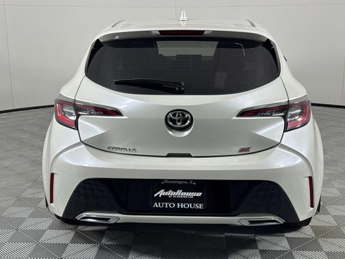 2019 Toyota Corolla Hatchback SE