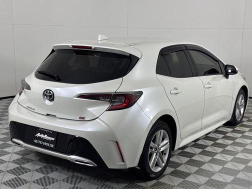 2019 Toyota Corolla Hatchback SE