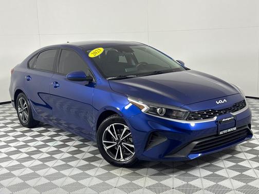 2023 Kia Forte LX