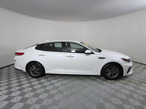 White 2020 Kia Optima LX