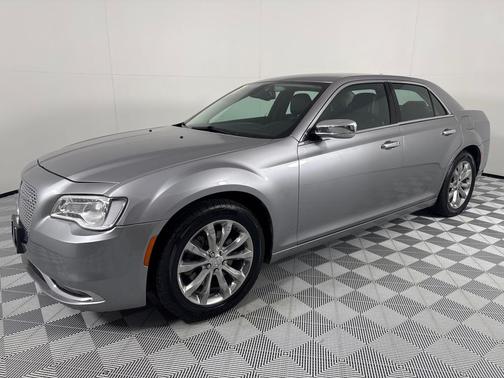 2016 Chrysler 300 Limited