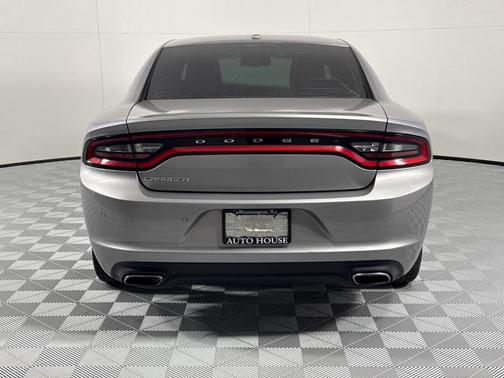 2015 Dodge Charger SE