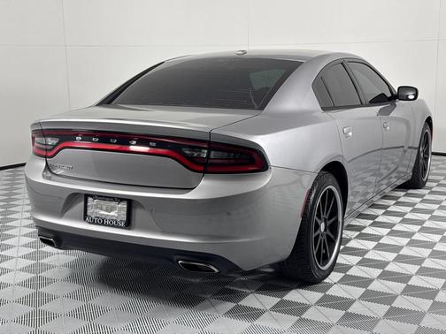 2015 Dodge Charger SE