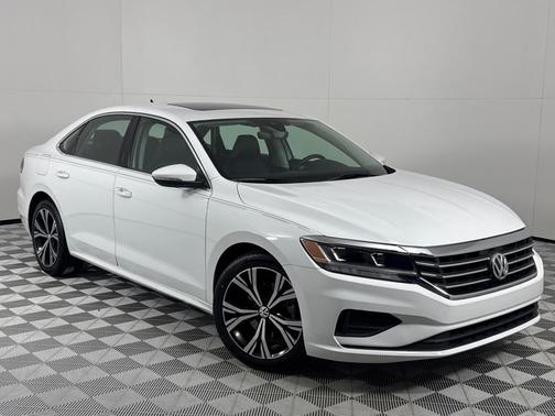 2021 Volkswagen Passat 2.0T SE