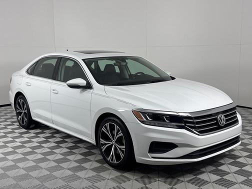 2021 Volkswagen Passat 2.0T SE