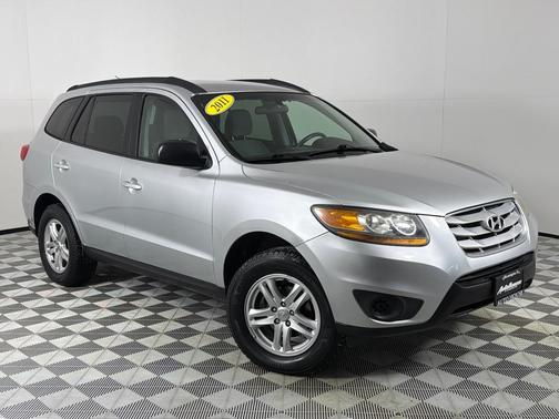 2011 Hyundai SANTA FE GLS