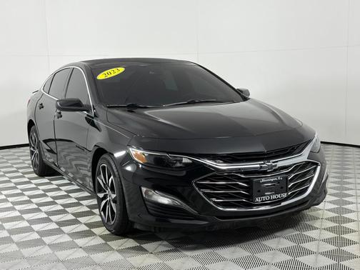 Black 2023 Chevrolet Malibu RS