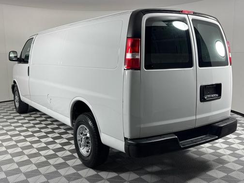 2020 Chevrolet Express 2500 Work Van