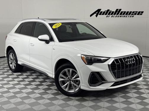 2021 Audi Q3 45 S line Premium