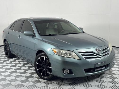 2011 Toyota Camry XLE