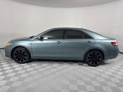 2011 Toyota Camry XLE