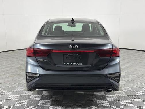 Gray 2019 Kia Forte FE