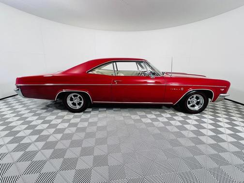 1966 Chevrolet Impala 