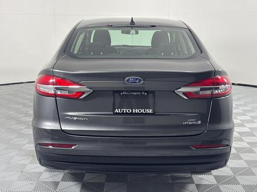 2019 Ford Fusion Hybrid SE