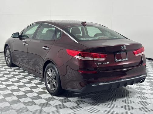 2019 Kia Optima LX