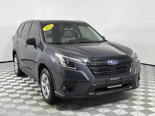 Magnetite Gray Metallic 2022 Subaru Forester