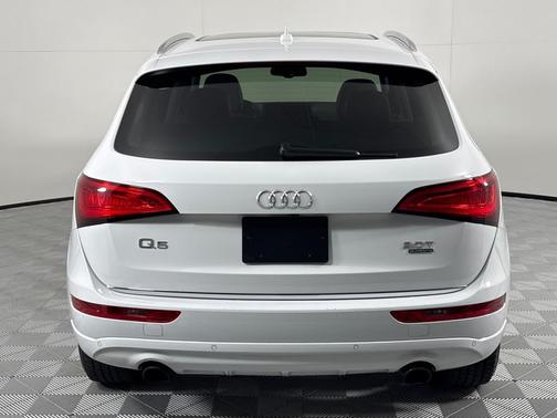 2017 Audi Q5 2.0T Premium Plus