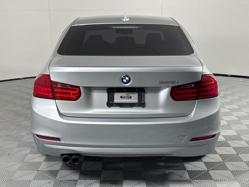2013 BMW 328 i