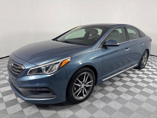 2015 Hyundai SONATA Sport 2.0T