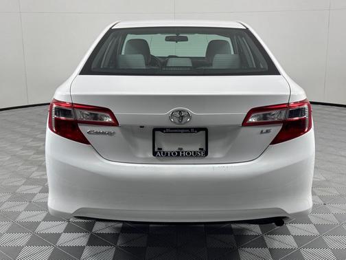 2014 Toyota Camry LE