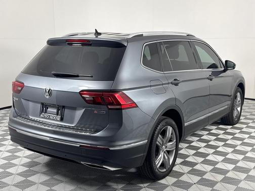 2019 Volkswagen Tiguan 2.0T SEL Premium