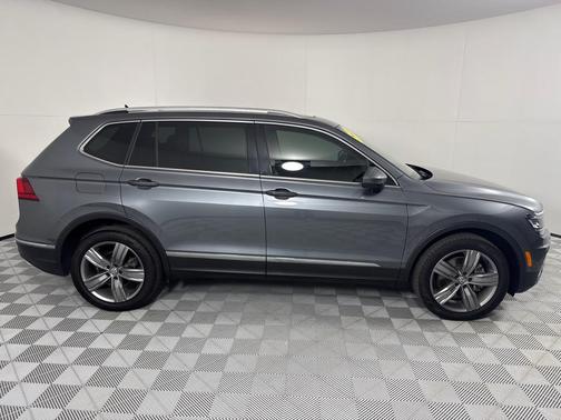 2019 Volkswagen Tiguan 2.0T SEL Premium