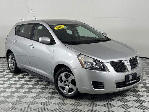 2009 Pontiac Vibe Base