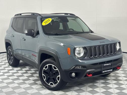 2016 Jeep Renegade Trailhawk