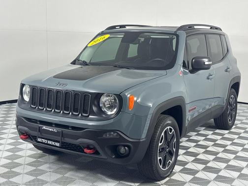 2016 Jeep Renegade Trailhawk